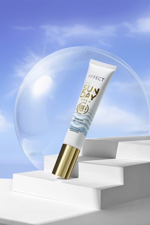 Krem BB do twarzy SunDay SPF50 Natural_EAN_5906118462370_5.jpg